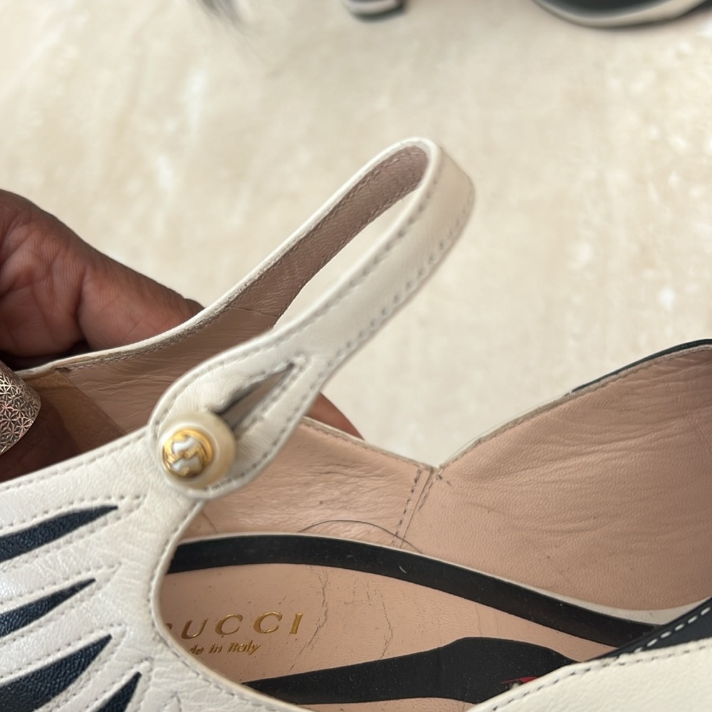 Gucci Black and White Zebra-Stripe Mary Jane Heel with Tail Detail - Picture 7 of 14